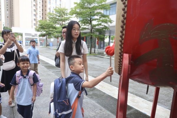 众银策略 珠海50万名学生返校入学，多所新校启用提升区域教育资源水平